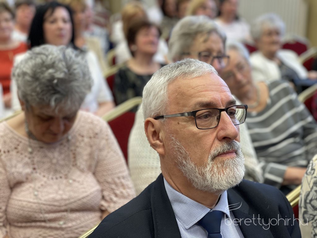 75 éves az Arany János Gimnázium 32